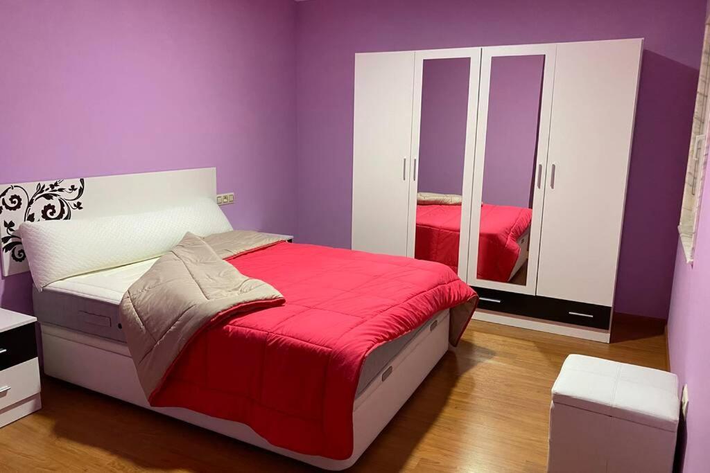 Apartamento De 4 Dormitorios En Camarinas Exterior photo